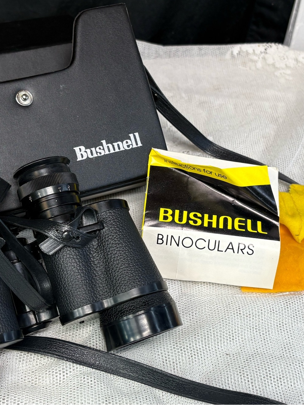 Vtg Bushnell Ensign 7x 35 binoculars with Case & manual coated optics 1000 yards